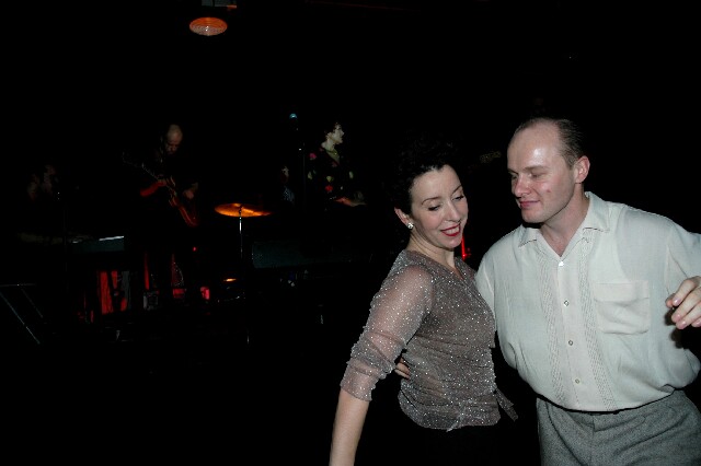 min 2004 10 09 Swing Fous 152